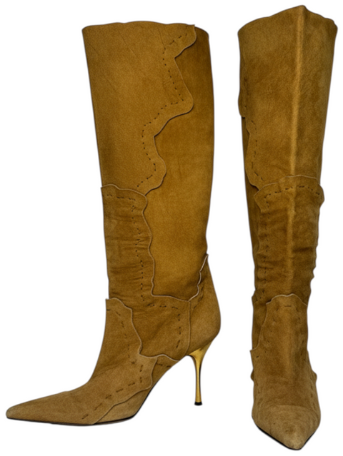 CHEZ SNOW BUNNY Dolce Gabanna tan suede knee-high boots with patchwork detailing and gold stiletto heels
