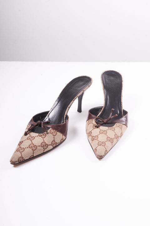 Gucci Brown Monogram sandals size 39