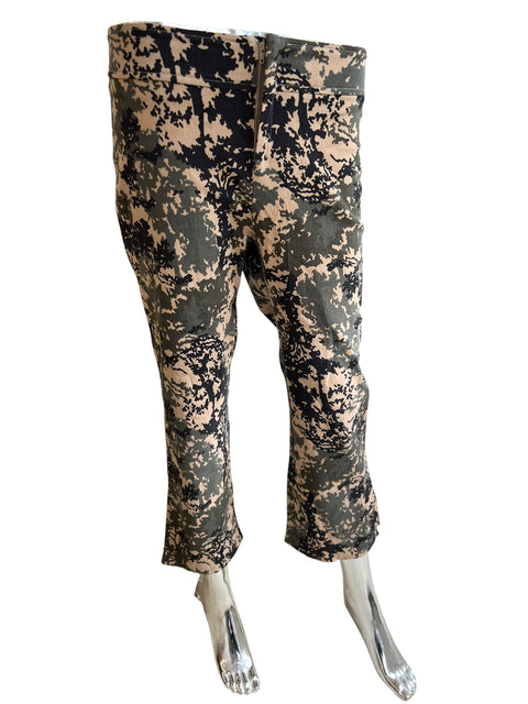 City Green Camo Capri