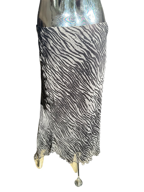Blu Gaya Silk Gray Tiger Print Skirt