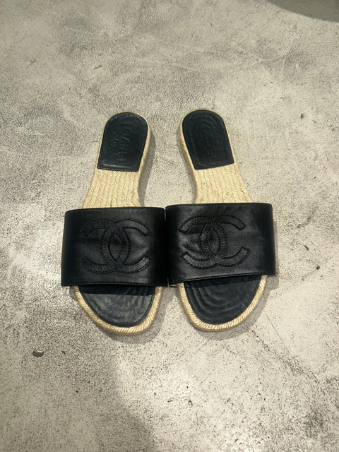 Chanel Flats Size 40