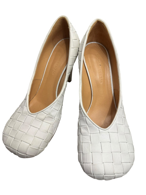 Bottega Veneta White Intrecciato Leather Heels
