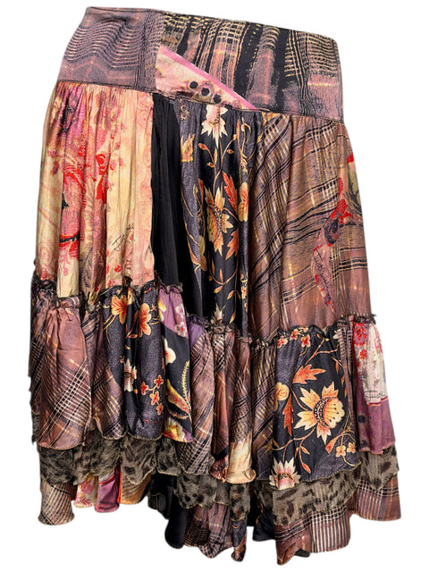 Jupe superposée Just Cavalli multicolore à motifs floraux et carreaux, taille 42, chez CHEZ SNOW BUNNY