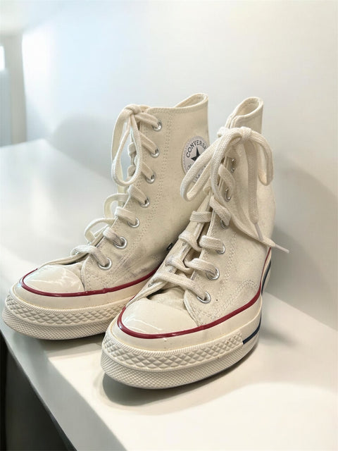 Converse Blanche