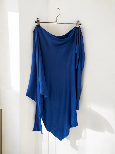 Asymmetric blue dress