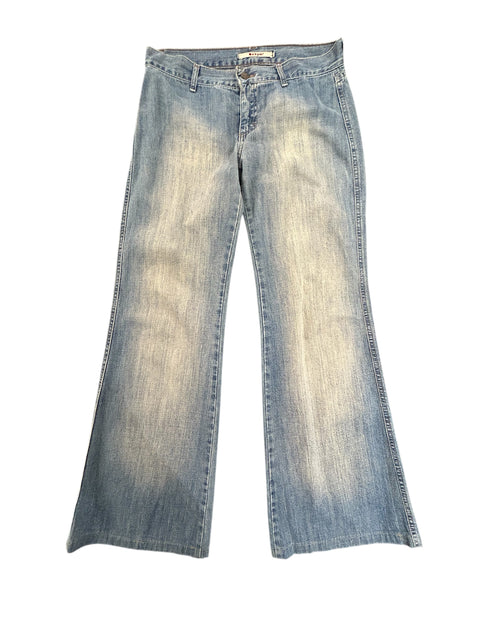 Light-Wash Jeans