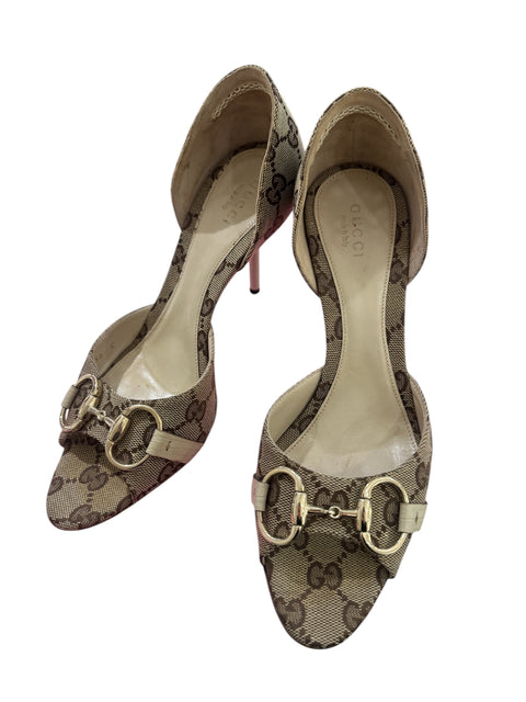 Gucci Beige Monogramme Horsebit Heels T.36