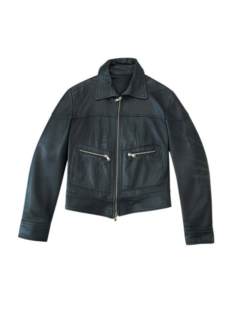 CHEZ SNOW BUNNY Vera Pelle black leather jacket with a front zipper closure and two zippered chest pockets