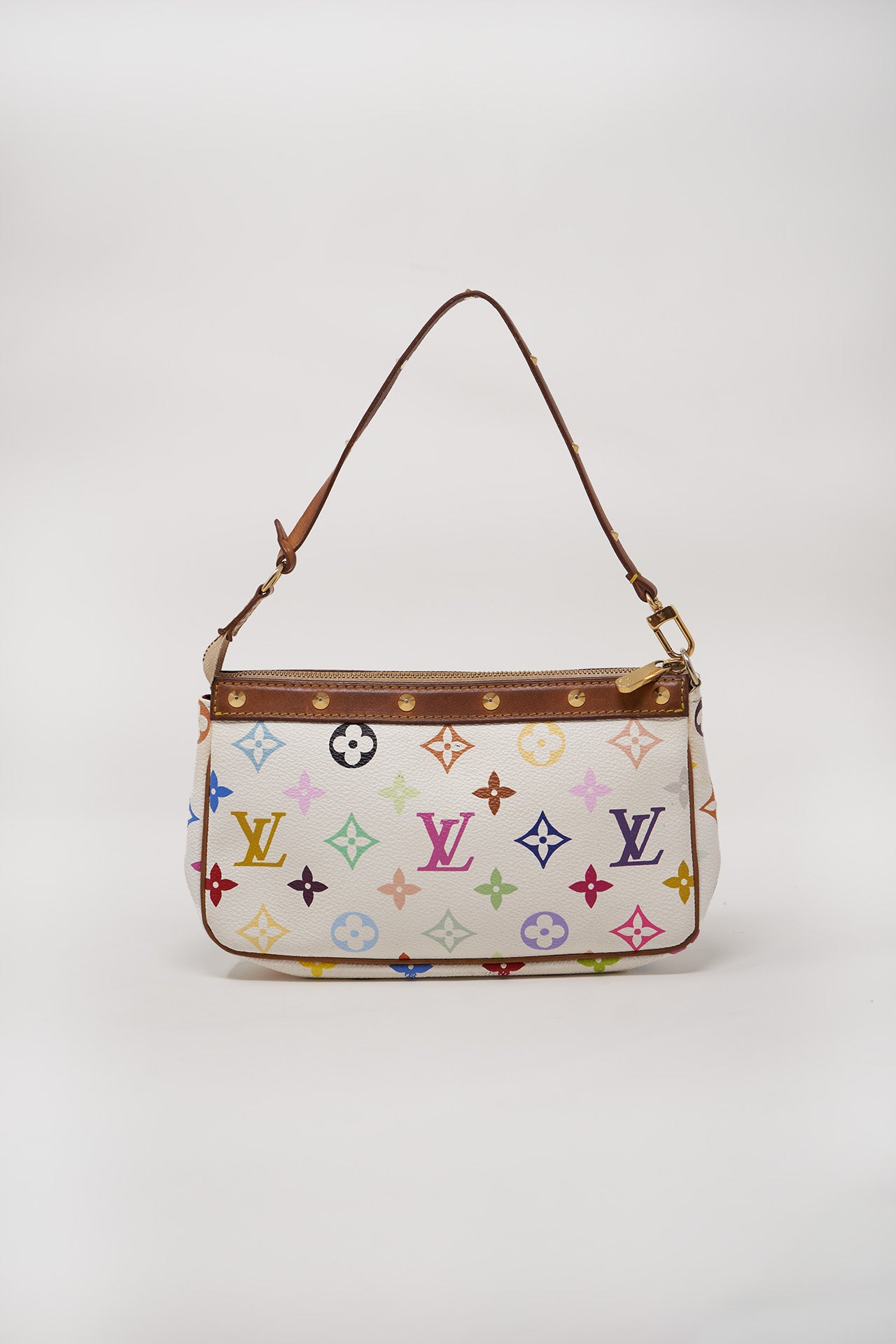 Louis vuitton 2025 white pouch