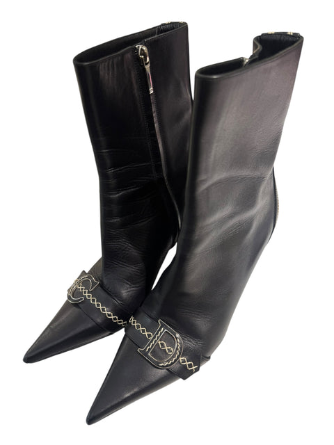 Christian Dior Pointed Black Boots With Letters Details