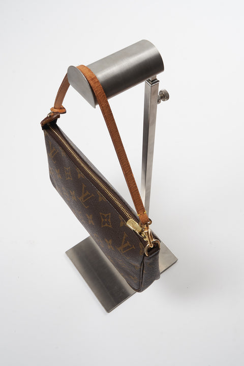 Louis Vuitton Pochette Accessoire LB 119203