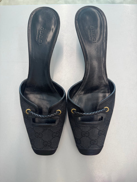 Gucci Kitten Heel Black Monogram  Size 40