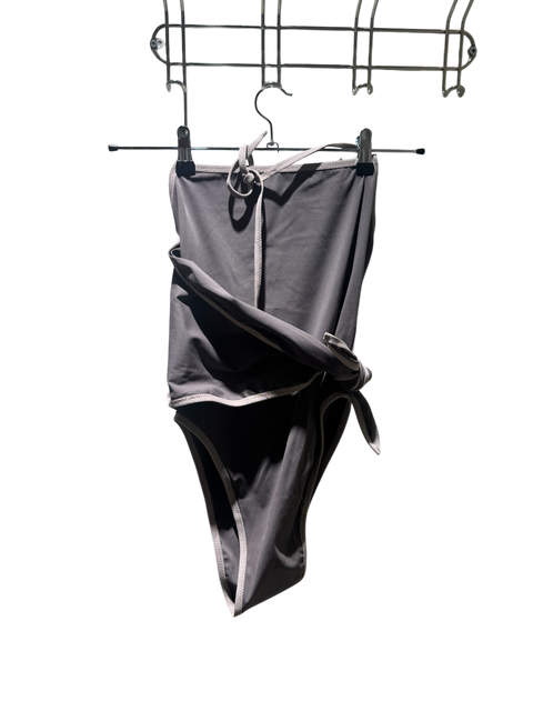 Kenza Iatrides collection