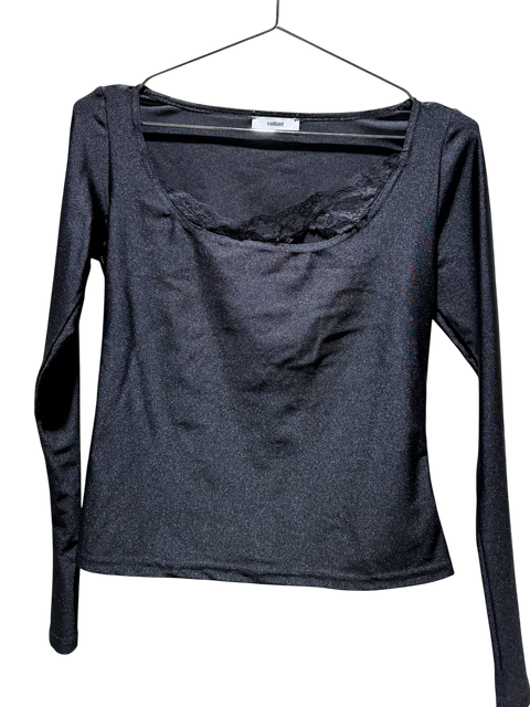 Vaillant Black Long Sleeves