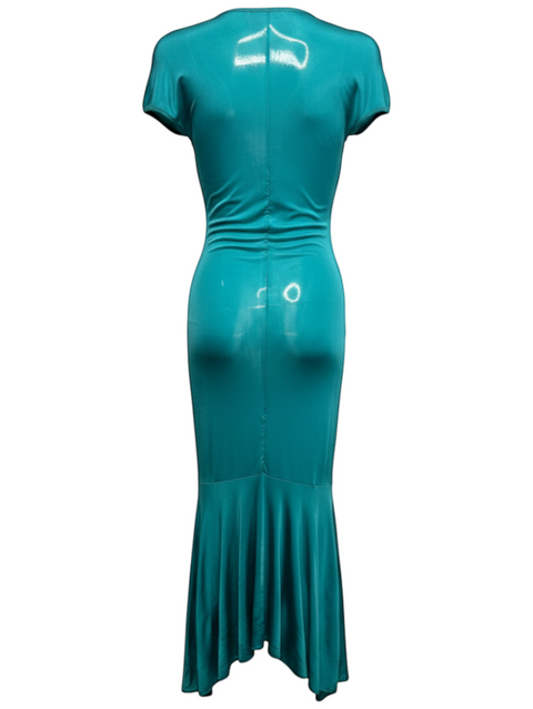 CHEZ SNOW BUNNY Byblos Blu turquoise long dress with short sleeves and a form-fitting silhouette, back view.